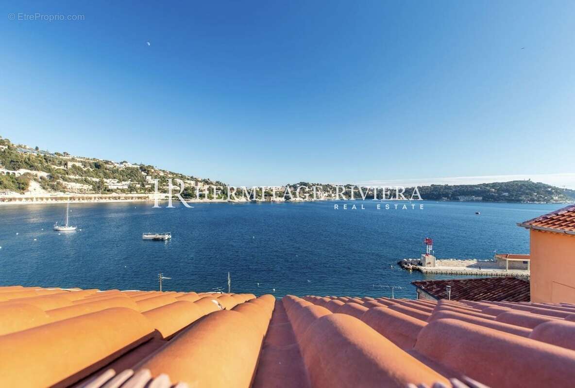 Appartement à VILLEFRANCHE-SUR-MER