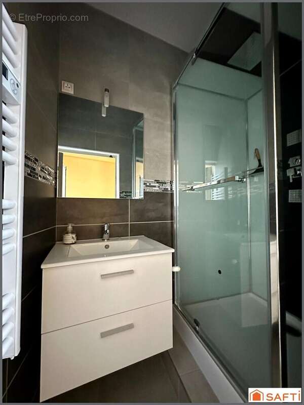 Photo 5 - Commerce à NEVERS