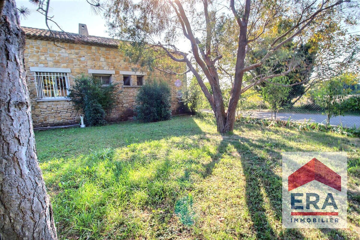 Maison à JONQUIERES
