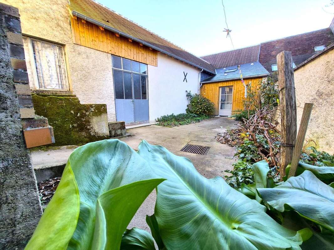 Photo 9 - Maison à DESCARTES