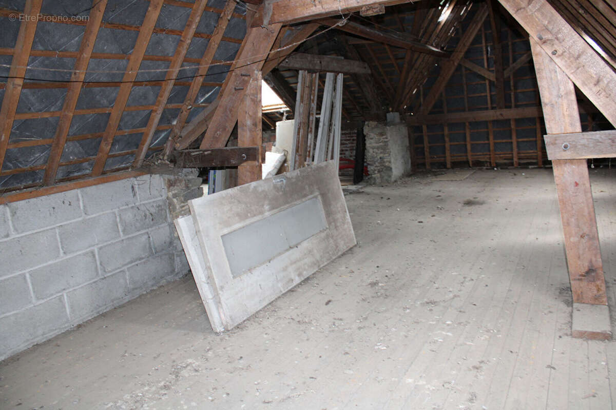 Appartement à LA GUERCHE-DE-BRETAGNE