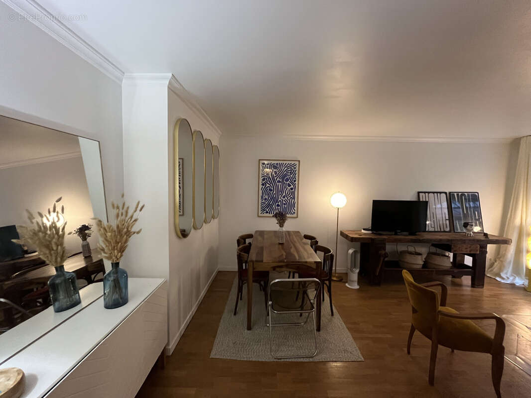 Appartement à ISSY-LES-MOULINEAUX