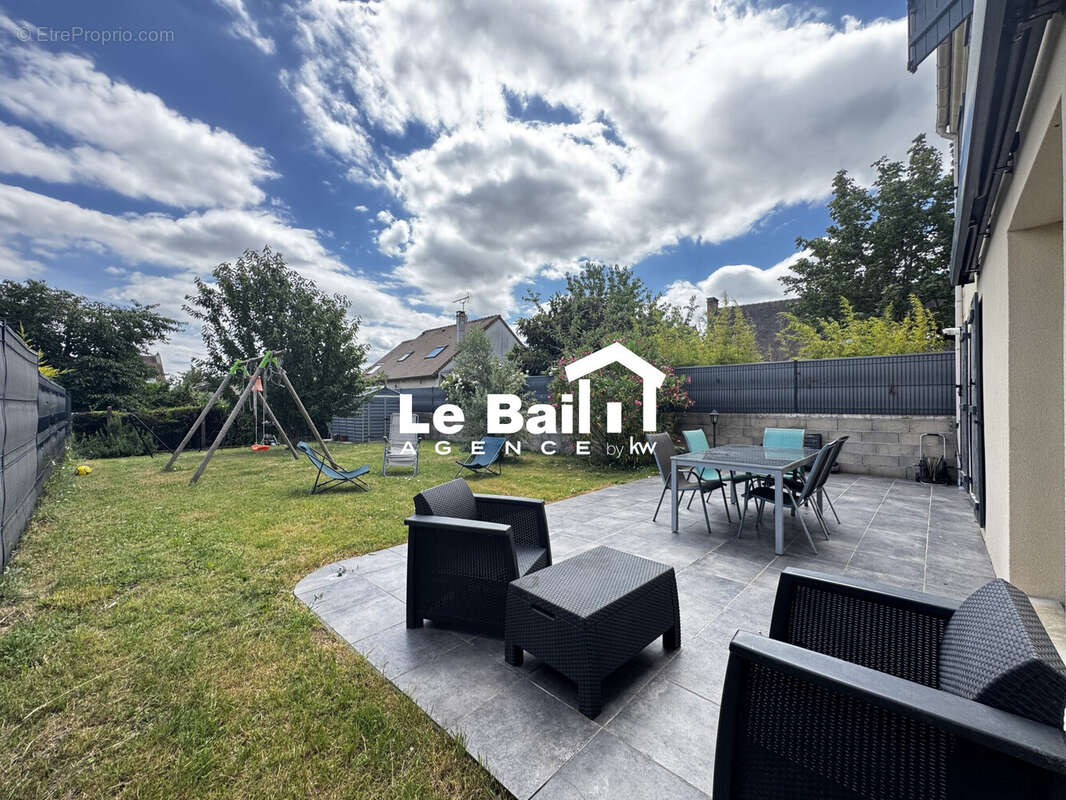 Maison 105 m² à Osny  - photo 5