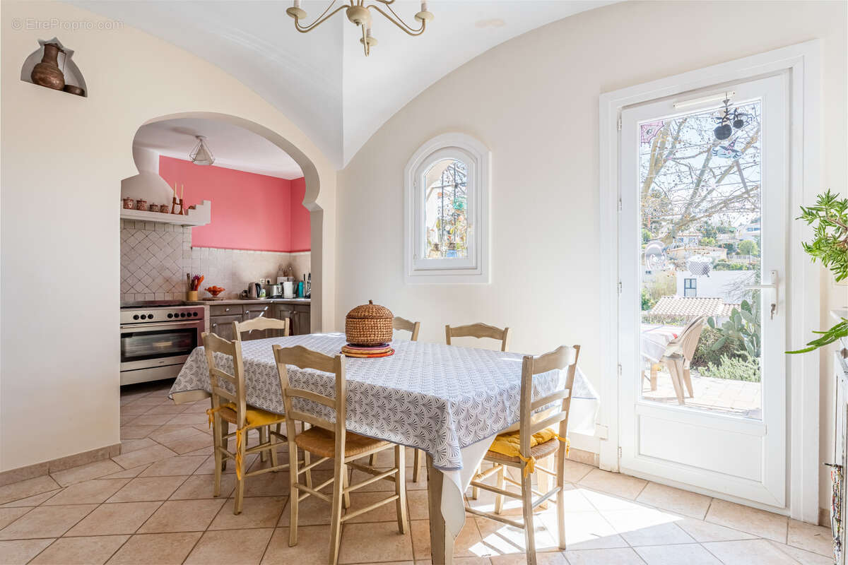 Maison à MARSEILLE-13E