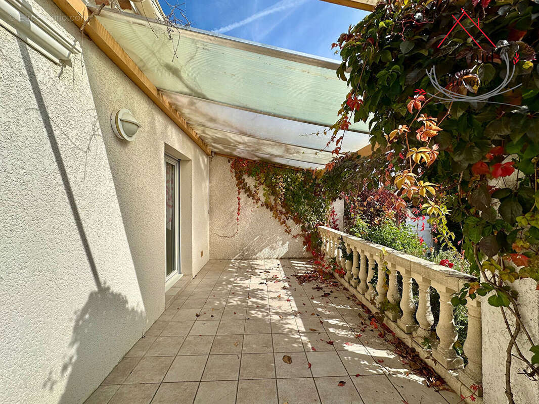 Maison de plain pied 127 m2 avec piscine à  Camaret - photo 9