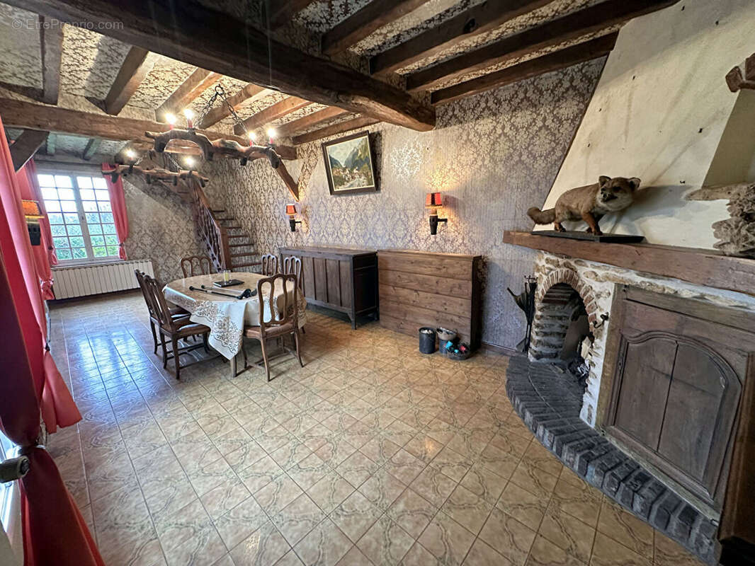 Maison à SAINT-AUBIN-EN-BRAY