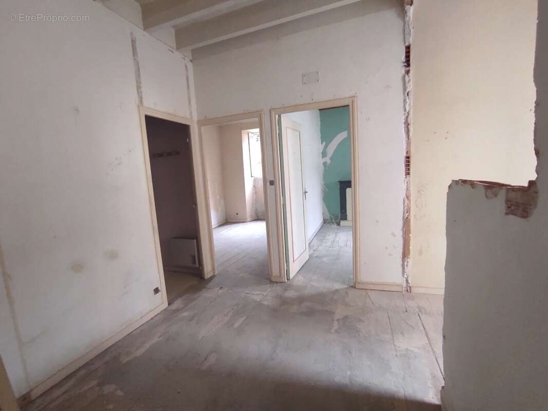 Appartement à MONTPEZAT-DE-QUERCY