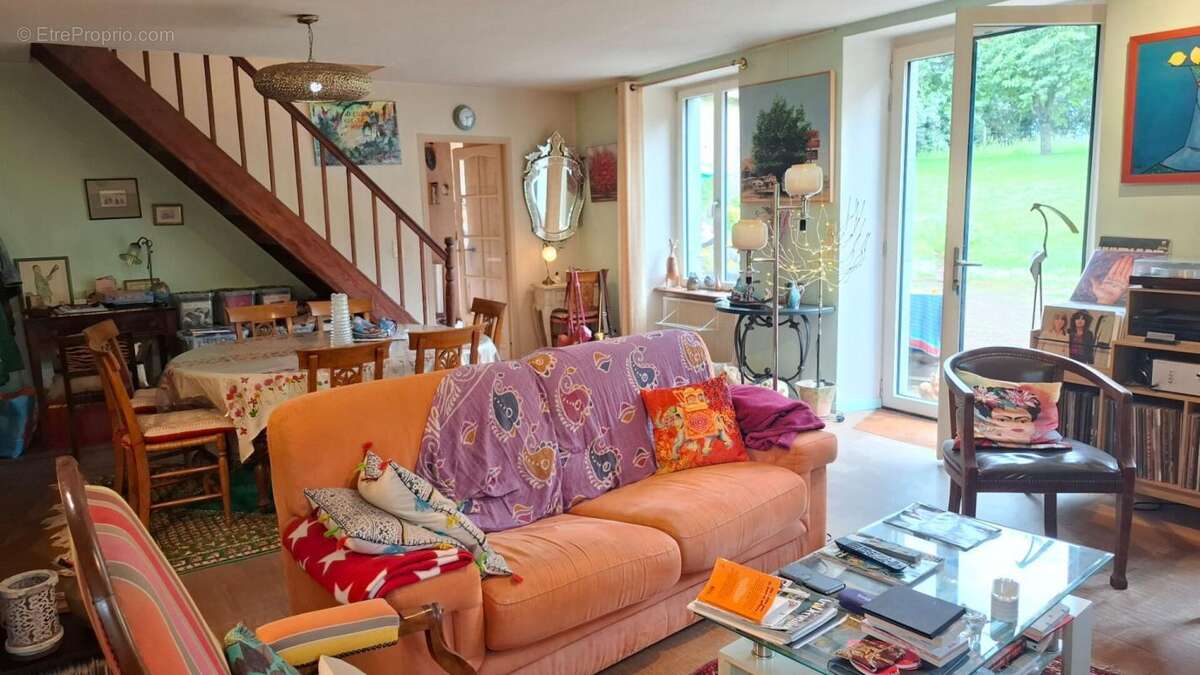 Maison à BREHAL