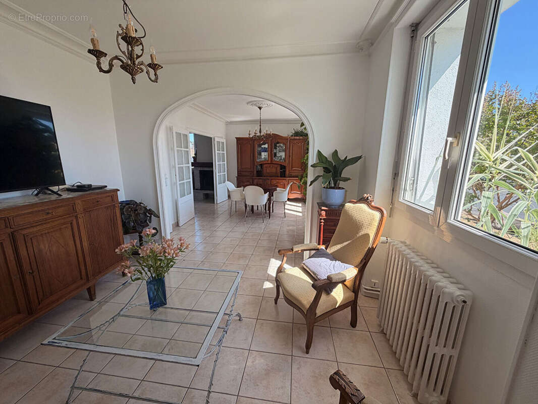 Maison La Bruffiere - photo 5