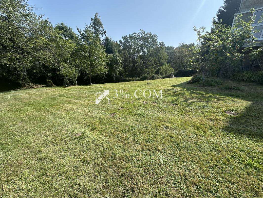 Maison à SAINT-SAUVEUR