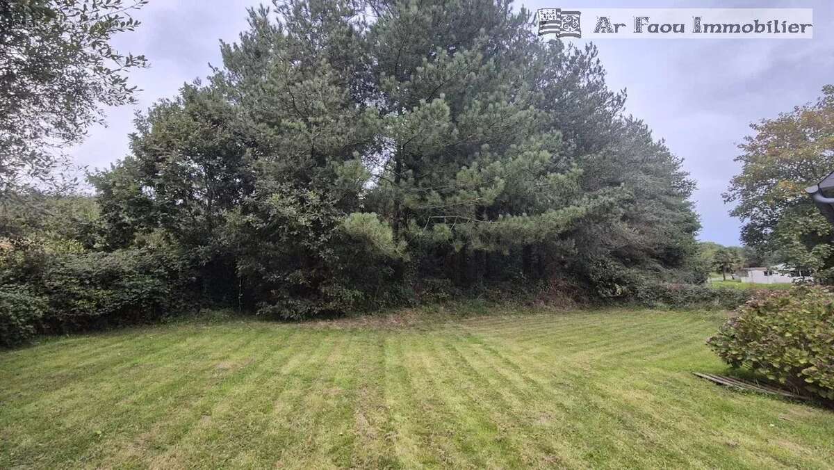 Maison à PONT-DE-BUIS-LES-QUIMERCH