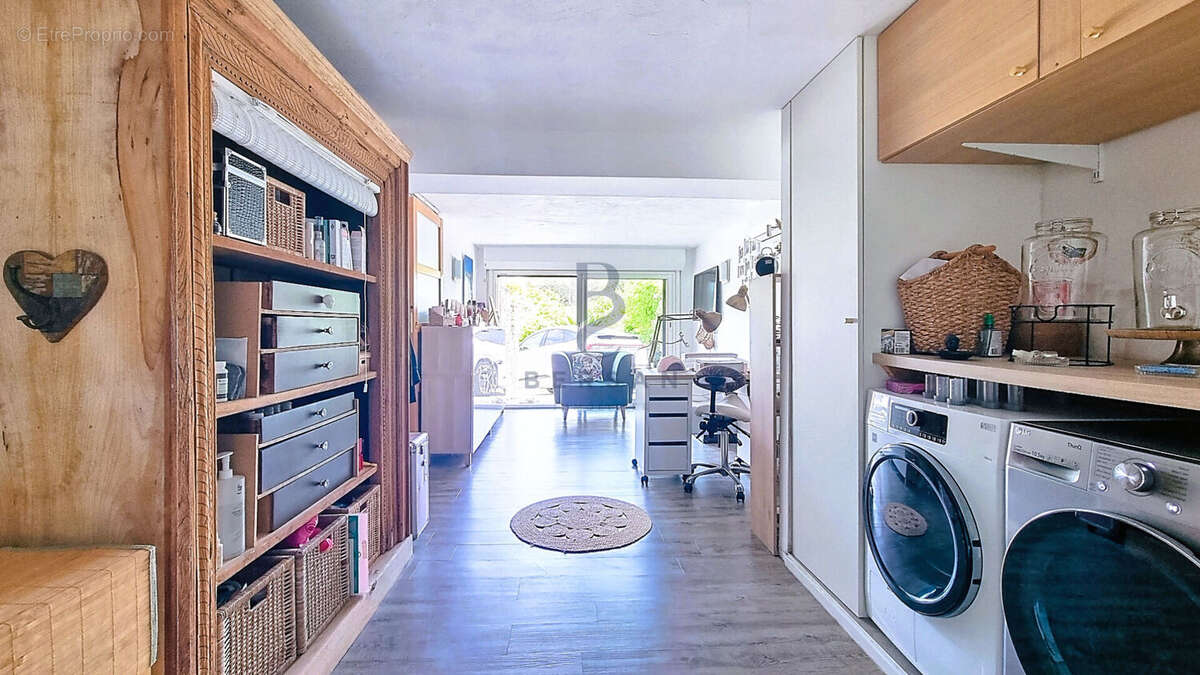 Maison à FREJUS