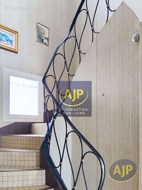 Maison à SAINT-SEBASTIEN-SUR-LOIRE