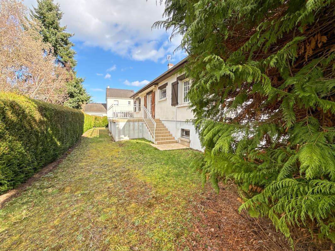 Maison à SAINT-CYR-EN-VAL