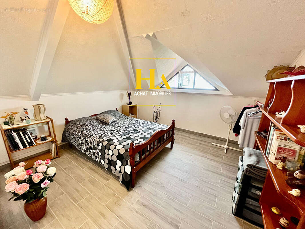 Maison Saint Leu - La Chaloupe 7  pièces 262,76 m2 - photo 9