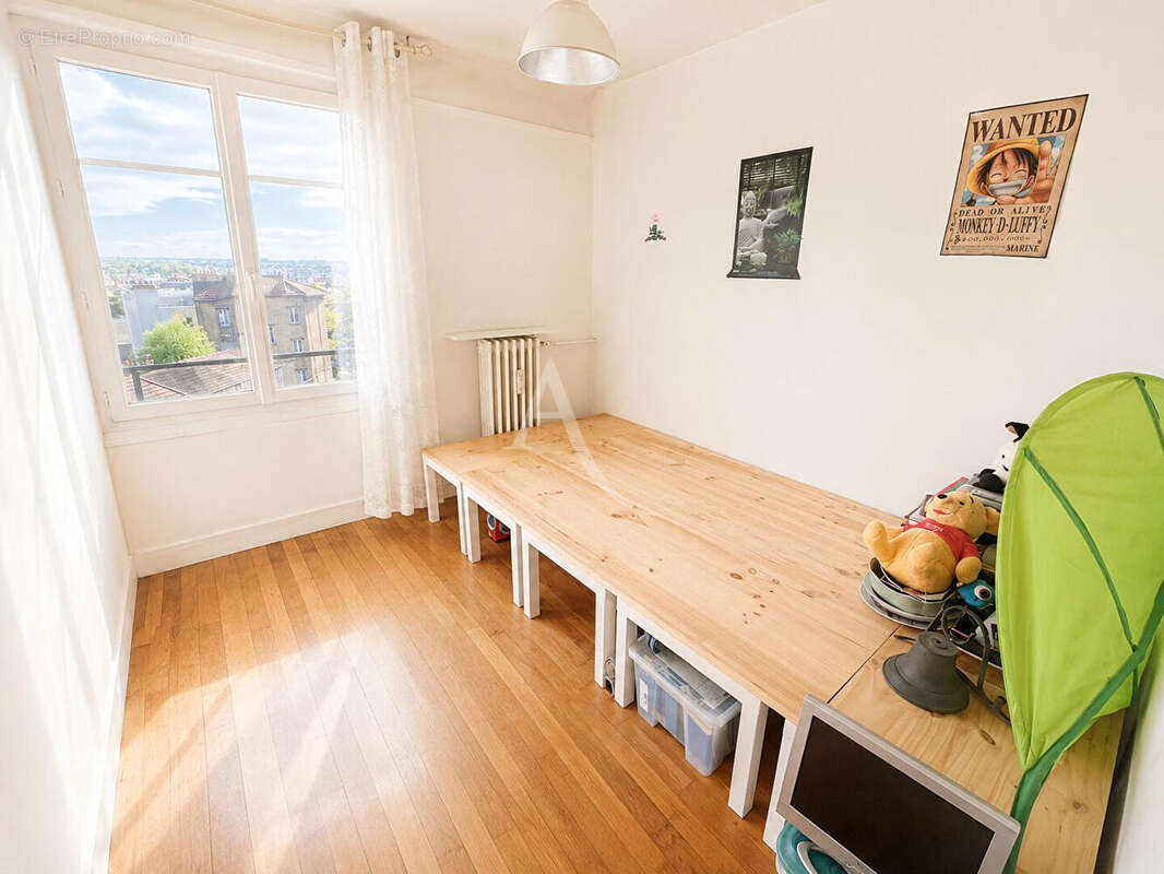 Appartement à FONTENAY-SOUS-BOIS