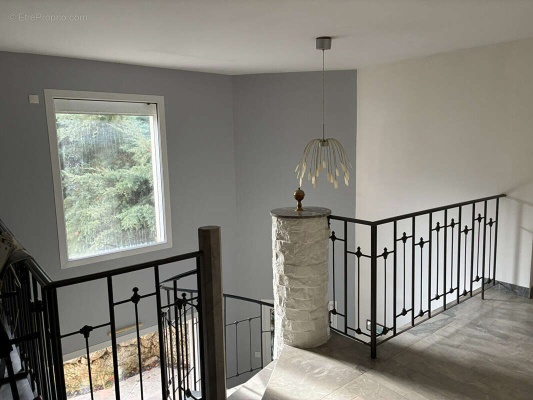 Maison à MONTFERRAND-LE-CHATEAU