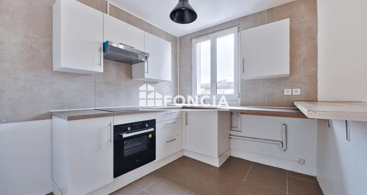 Appartement à ASNIERES-SUR-SEINE
