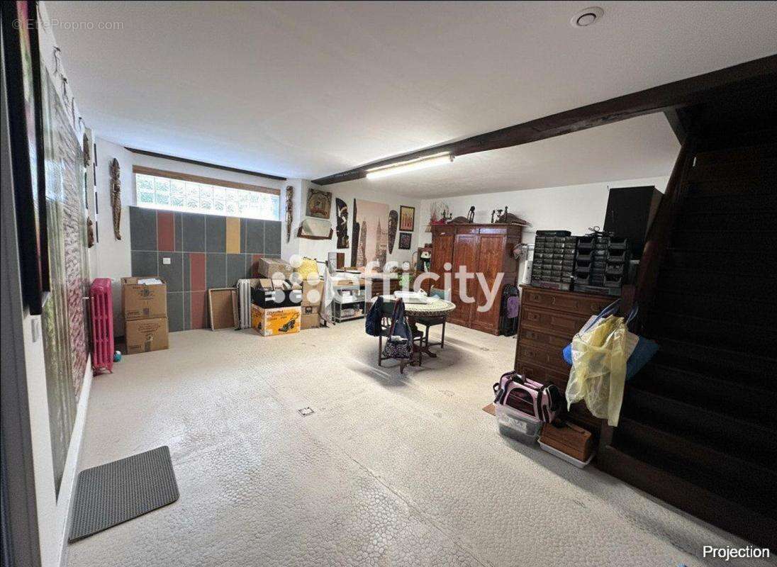 Maison à MEZIERES-EN-BRENNE