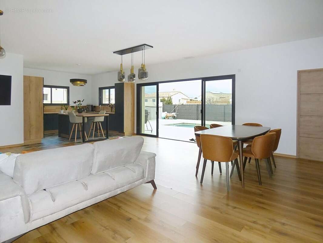 Photo 2 - Maison à CANET