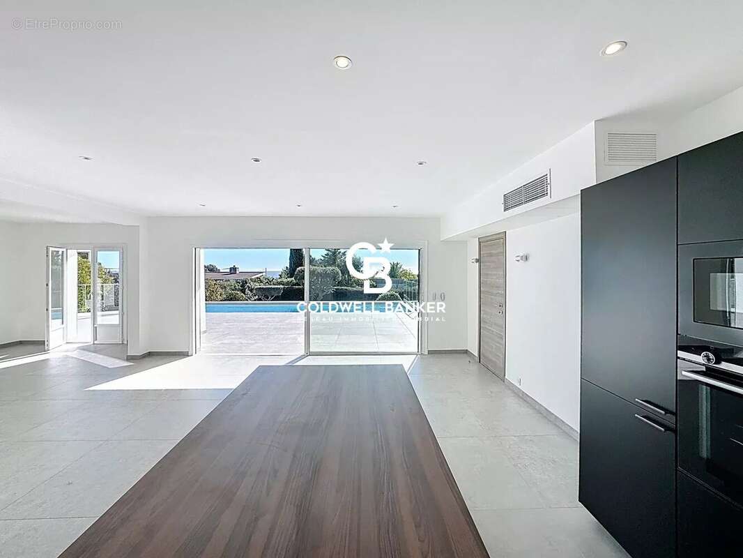 Maison à SAINT-RAPHAEL