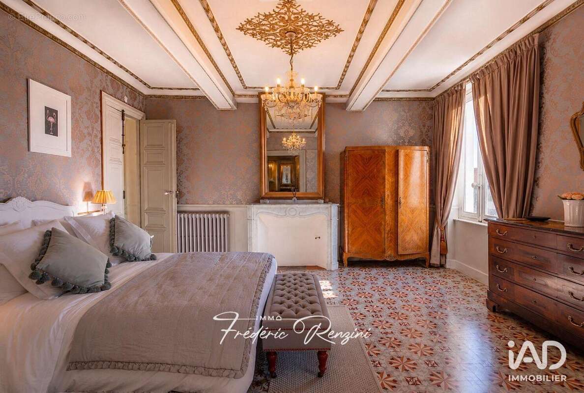 Maison 435 m² à Bize-Minervois  - photo 3
