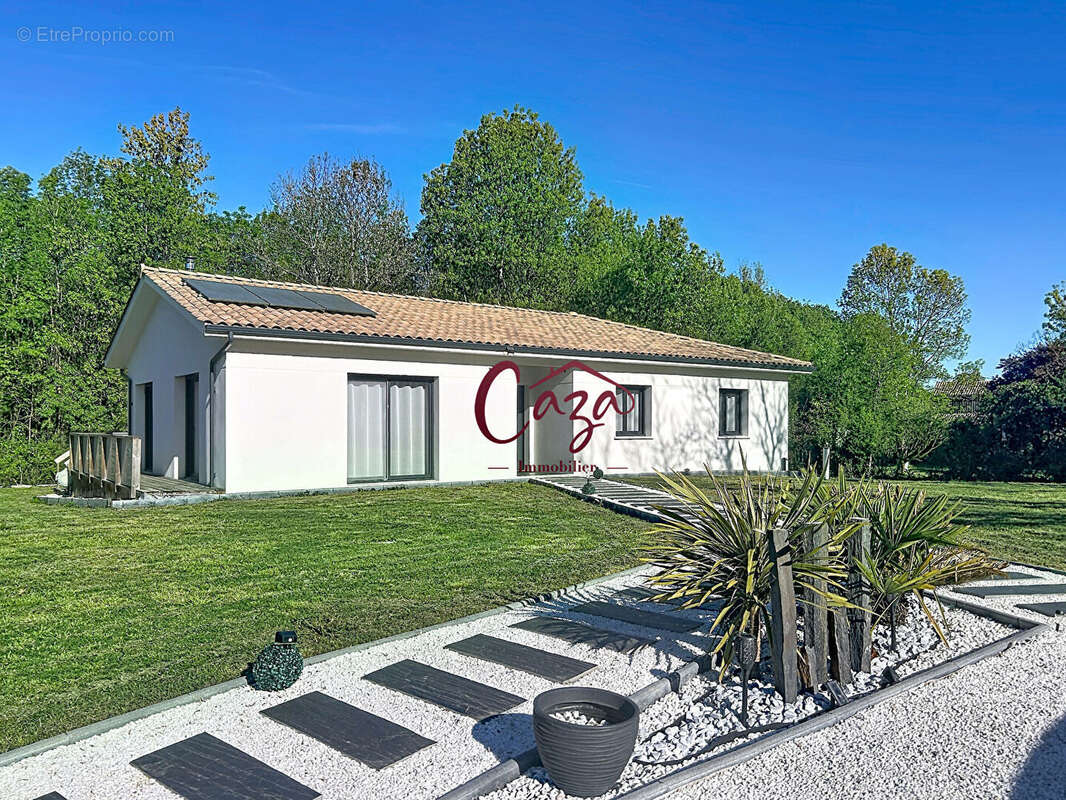 Maison à CAMBLANES-ET-MEYNAC