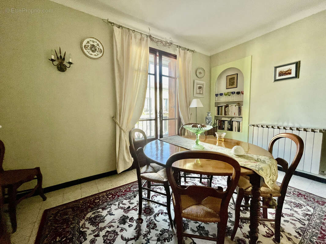 Appartement à CHATEAURENARD