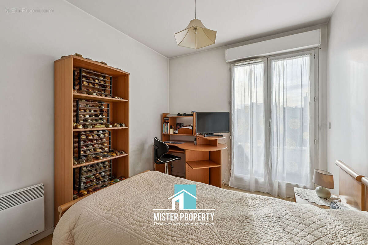 Appartement à COLOMBES