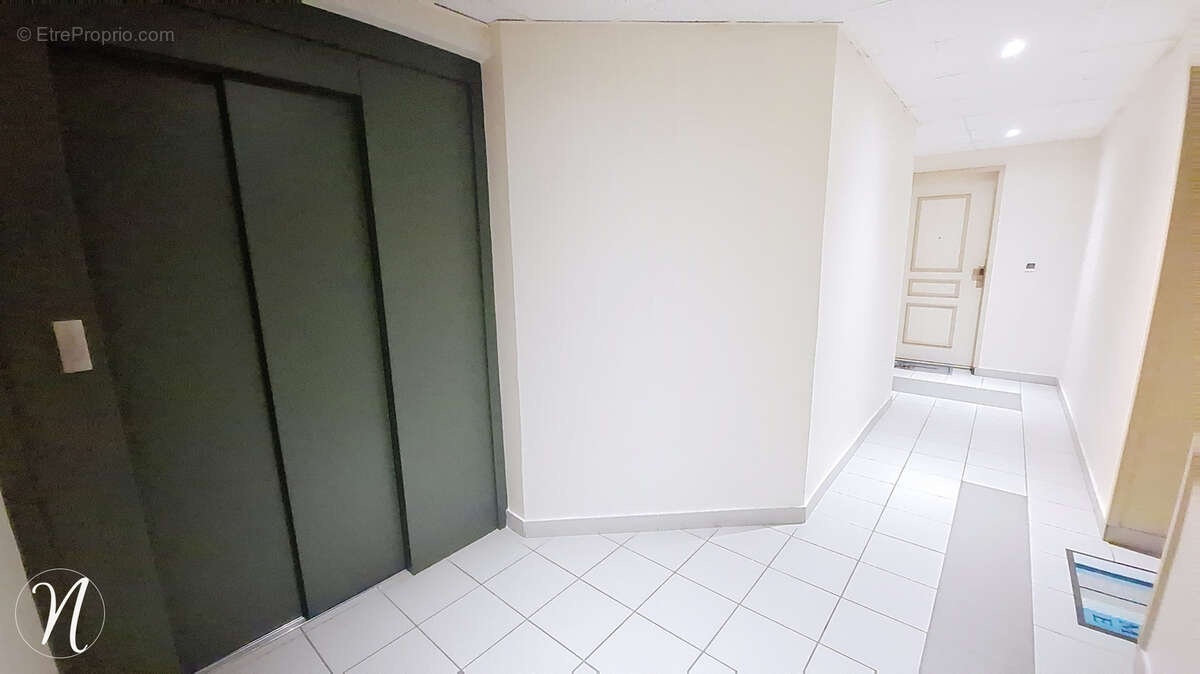 Appartement à SAINT-ROMAIN-EN-GAL