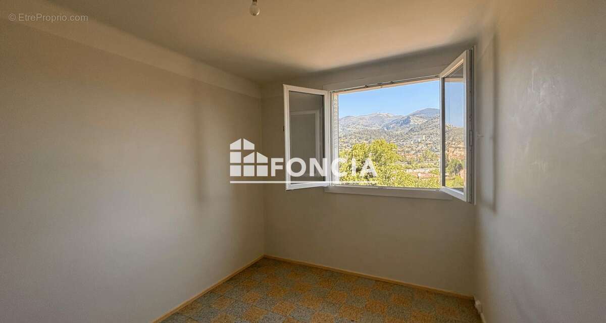 Digne, appartement de type 3 avec balcons et cave - photo 7