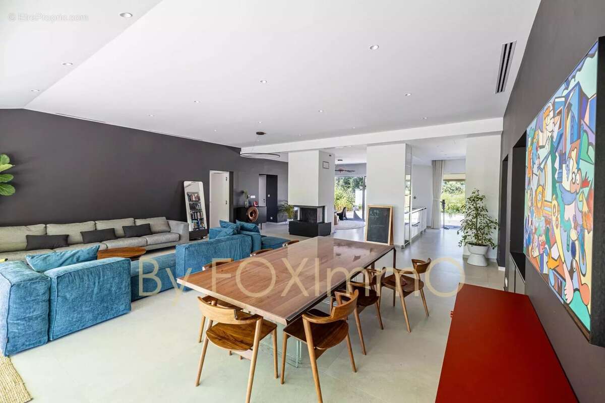 Villa entierement refaite à neuve 6 pieces Domaine des Clausonnes Biot - photo 5