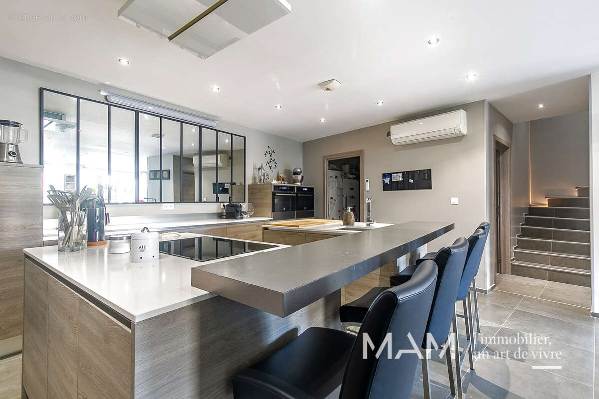 Appartement à MARSEILLE-12E