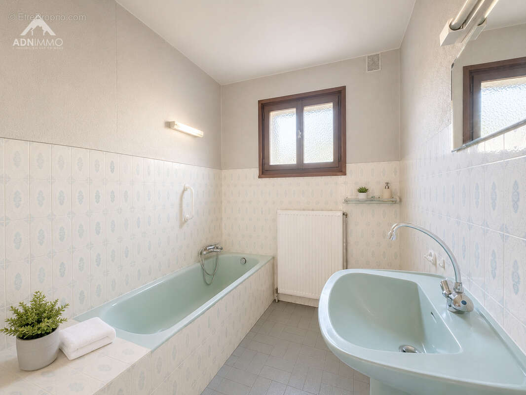 Maison 8 Pièces 177 m2 - photo 8