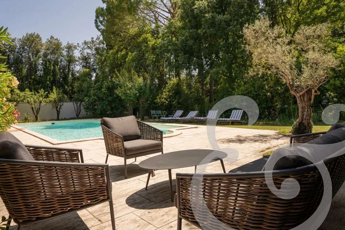 Maison à PLAN-D'ORGON