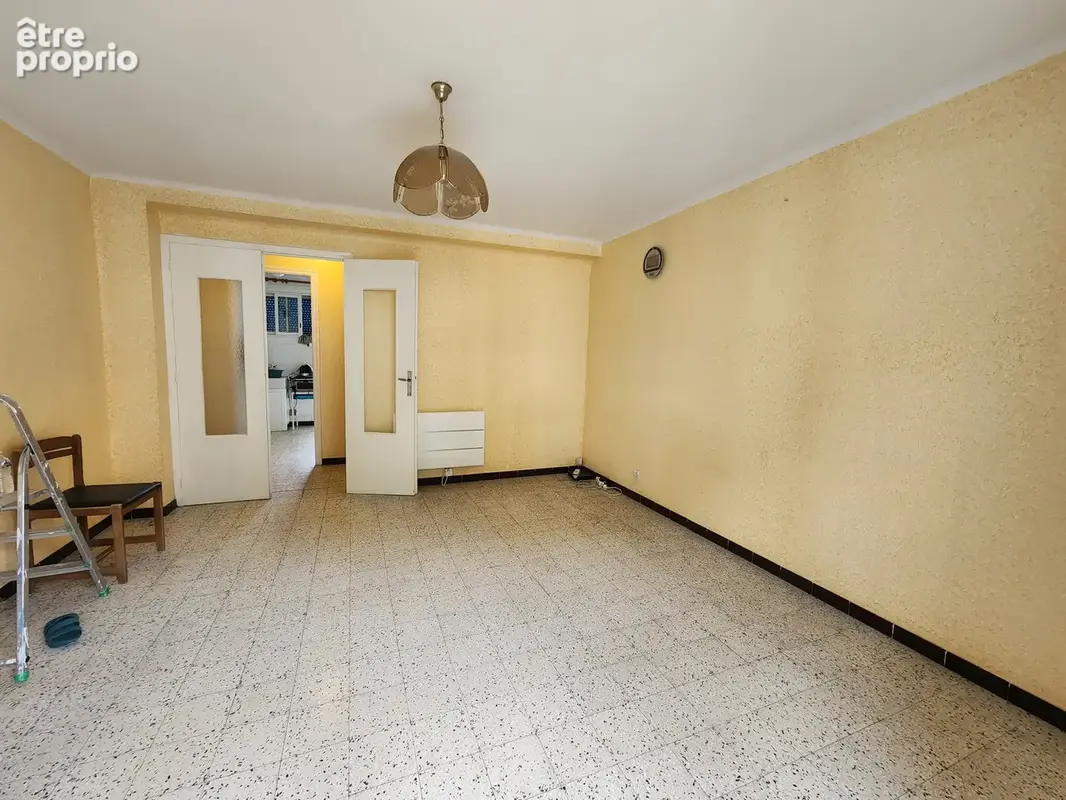 Appartement 1 chambre avec cave, balcons et parking - photo 3