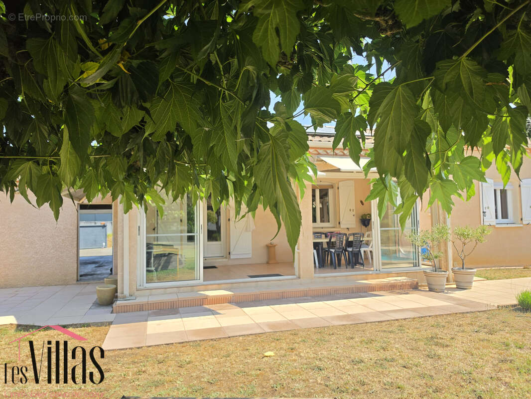 À seulement 5 minutes de Carcassonne, laissez-vous séduire par cette belle maison familiale avec piscine - photo 11