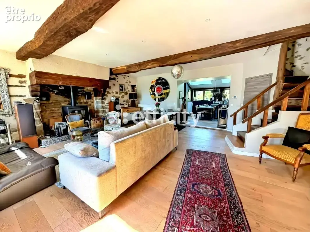 Maison 6 pièces 160 m² à vendre à Pire-Sur-Seiche (35150) - photo 7
