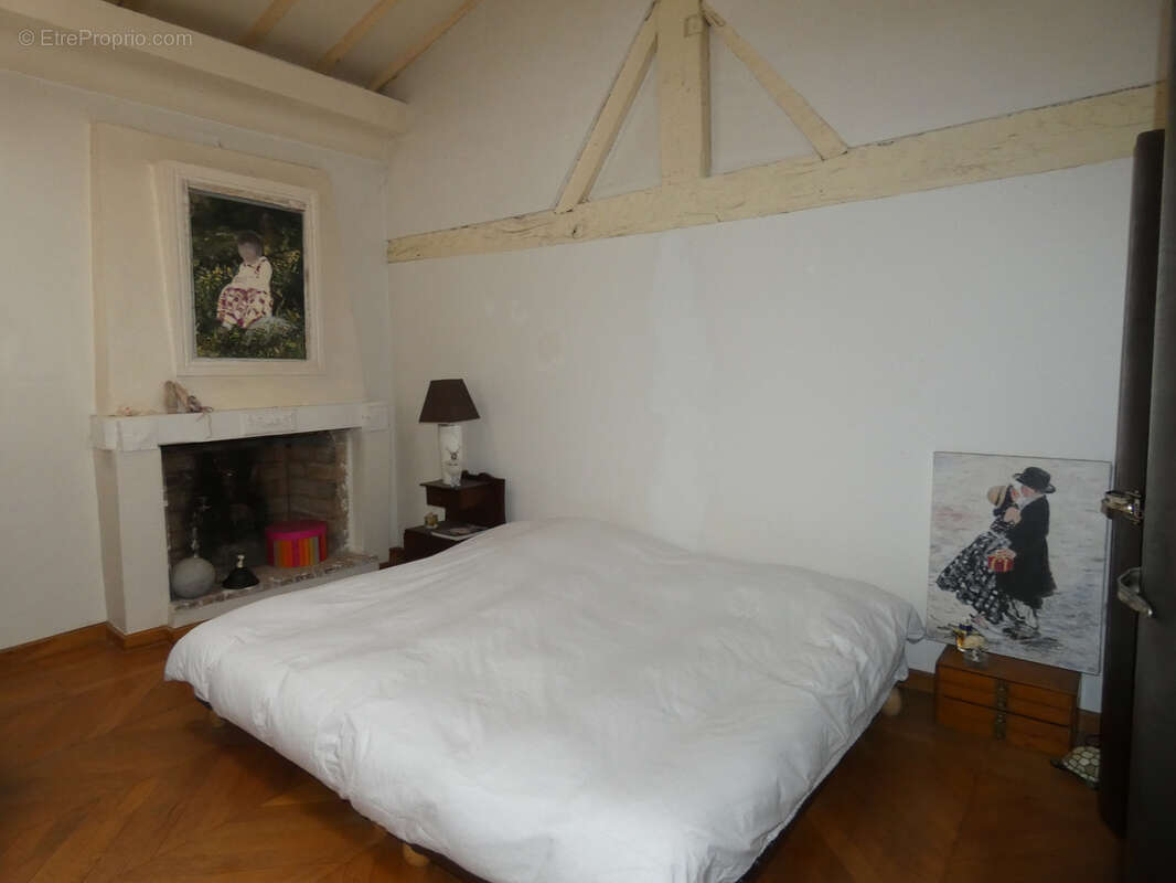 Maison à CONTES