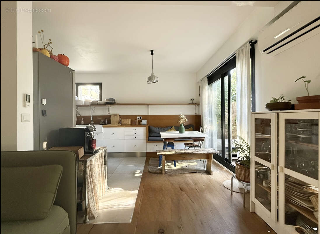 Appartement à MARSEILLE-12E
