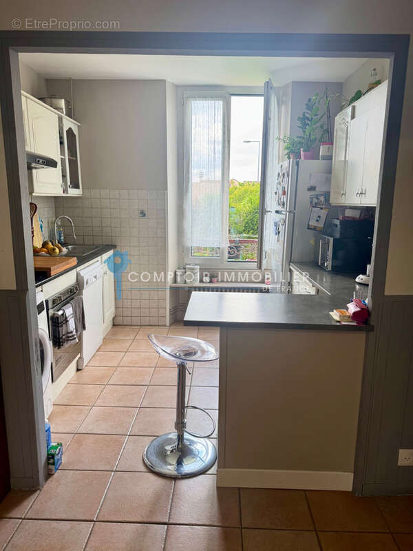 Appartement à VILLABE