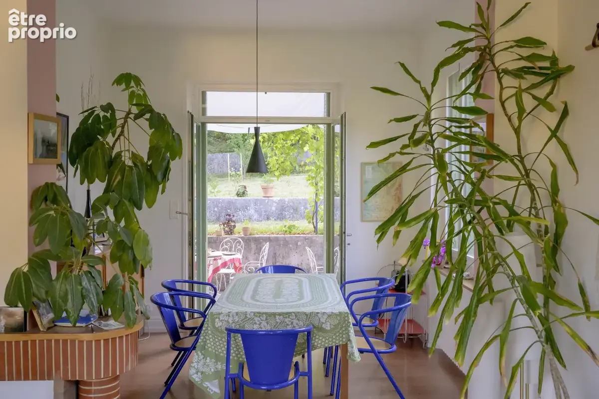 Maison de caractère au cœur de Die avec jardin, garage et appartement indépendant - photo 2