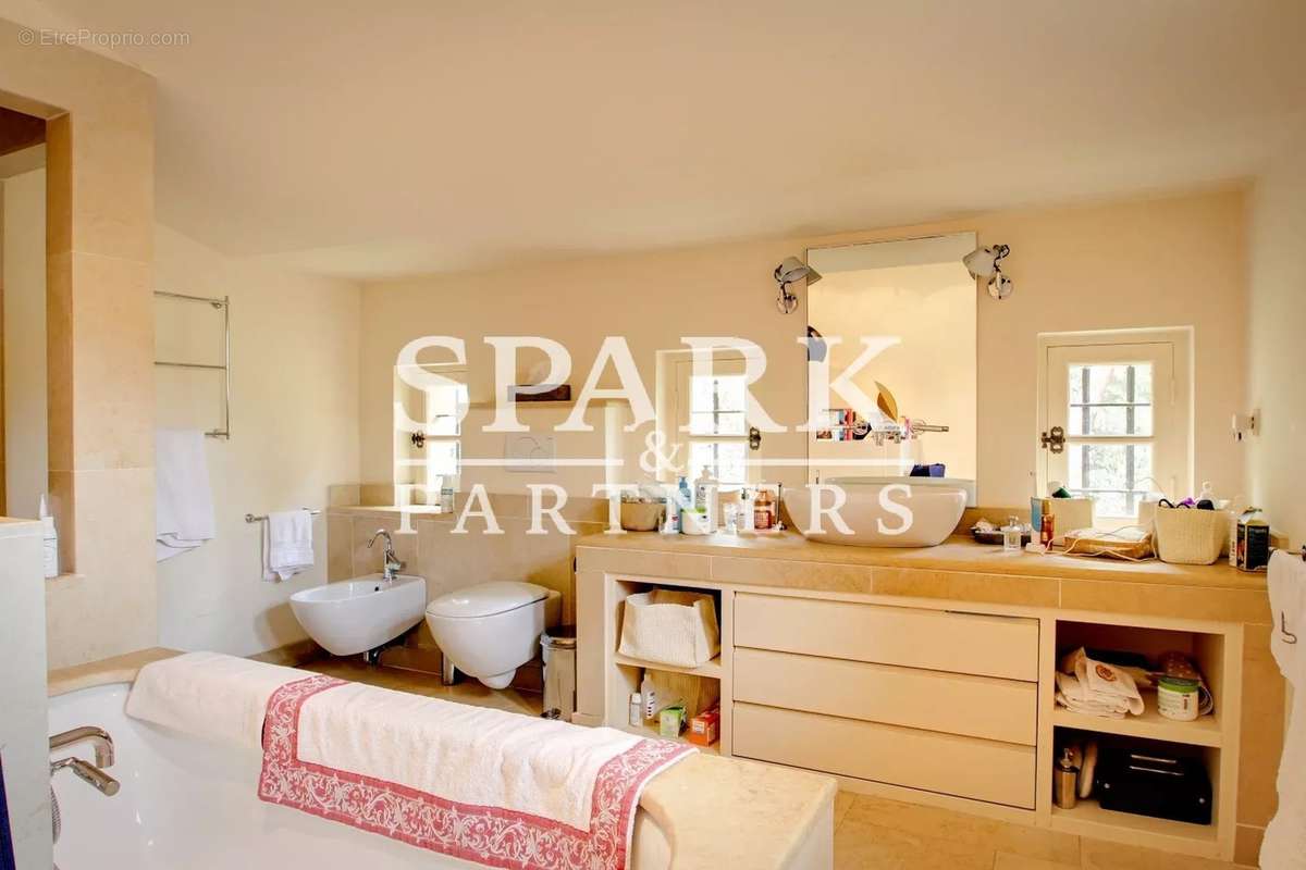 Maison à RAMATUELLE