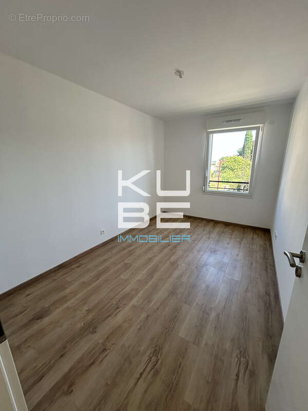 Appartement à NORROY-LE-VENEUR