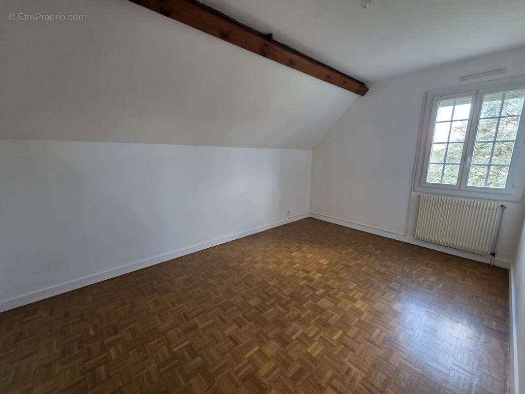 Maison à ROUSSILLON