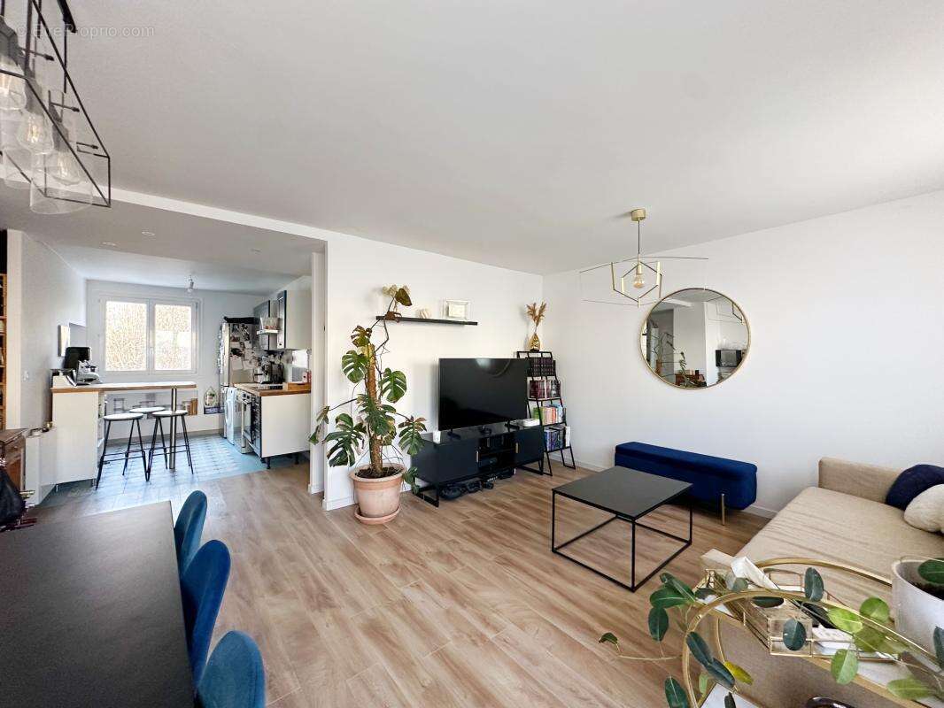 Appartement à LA MULATIERE