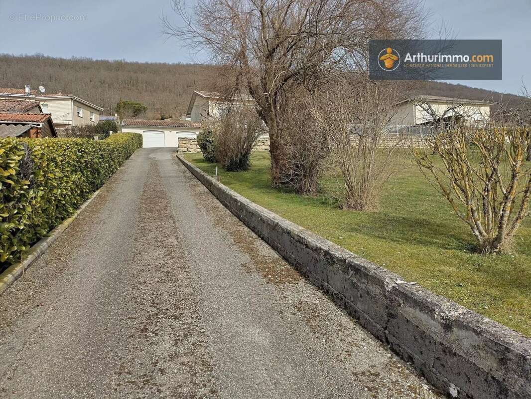 Maison à SAINT-JEAN-D&#039;AIGUES-VIVES