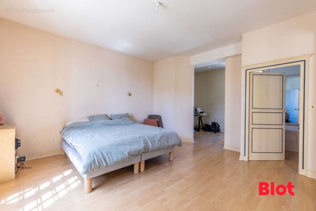 Maison à LOUVIGNE-DE-BAIS