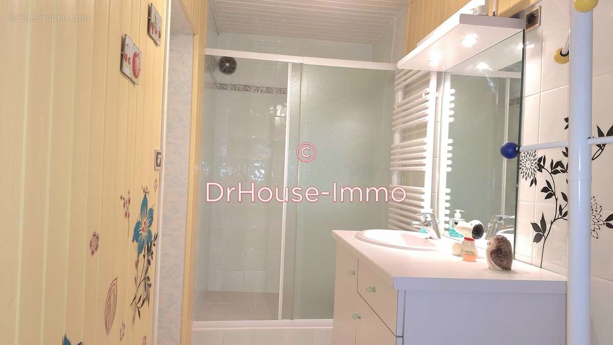 Maison à BOURG-DE-PEAGE