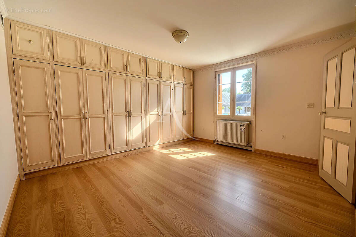 Maison à FAVEROLLES-SUR-CHER